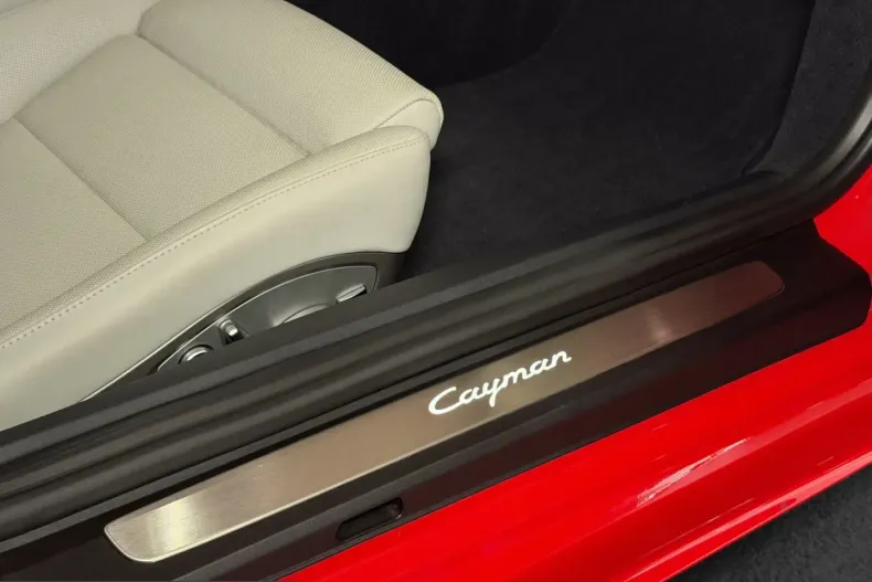 Porsche Cayman din 2023 cu 8.616 km - oferta POR255275 - foto 32
