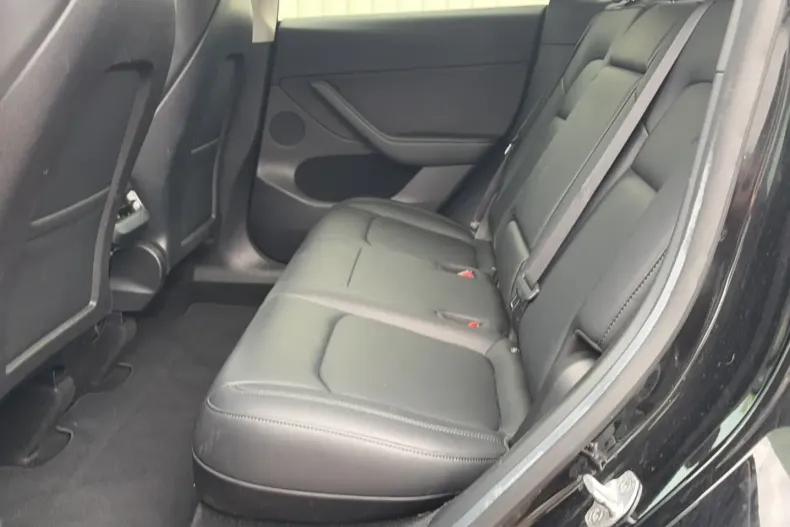 Tesla Model Y din 2023 cu 91.457 km - oferta TES255287 - foto 16