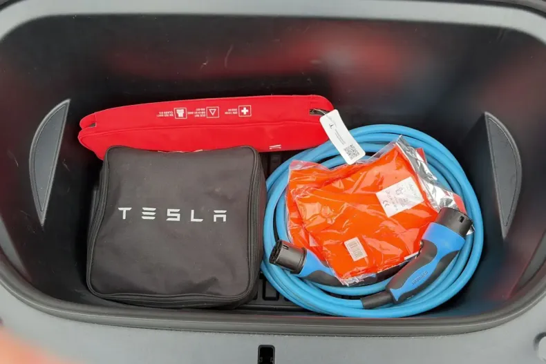 Tesla Model Y din 2023 cu 91.457 km - oferta TES255287 - foto 20