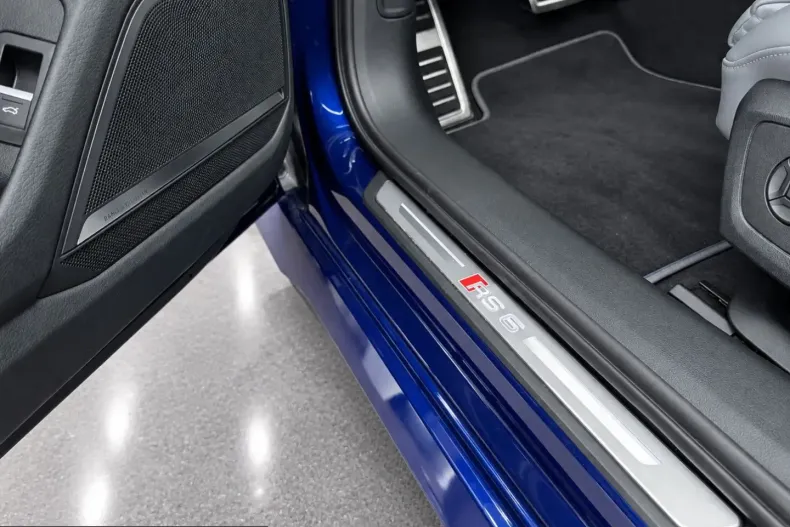 Audi RS6 din 2022 cu 49.900 km - oferta AUD255296 - foto 24