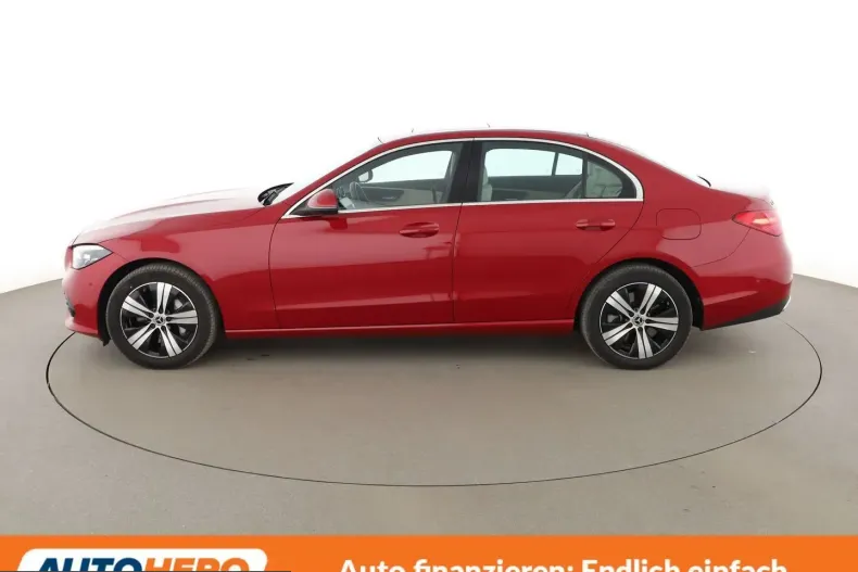 Mercedes-Benz C 300 (Clasa C) din 2024 cu 37.846 km - oferta MER255308 - foto 2