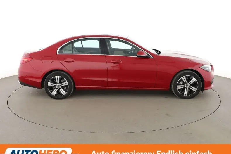 Mercedes-Benz C 300 (Clasa C) din 2024 cu 37.846 km - oferta MER255308 - foto 6