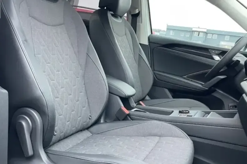 Volkswagen Tayron din 2025 cu 1.000 km - oferta VOL255315 - foto 11