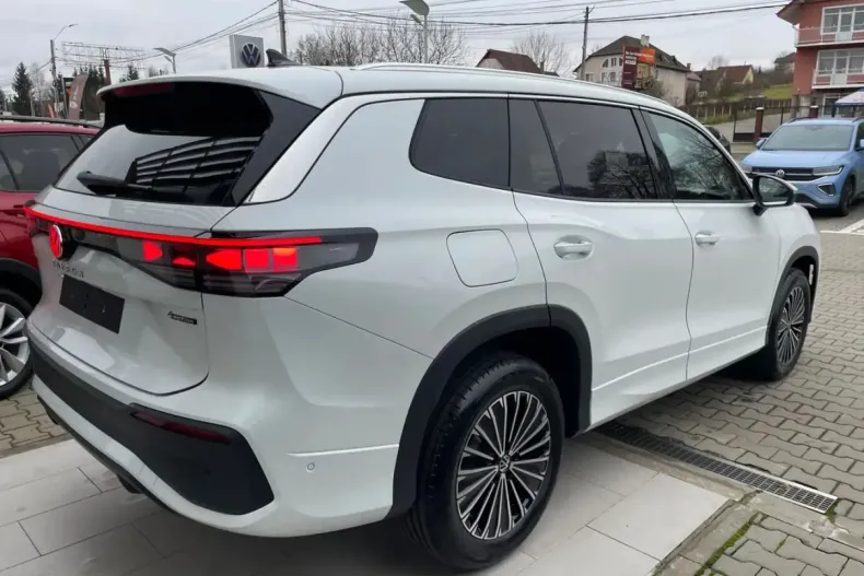 Volkswagen Tayron din 2025 cu 1.000 km - oferta VOL255315 - foto 25
