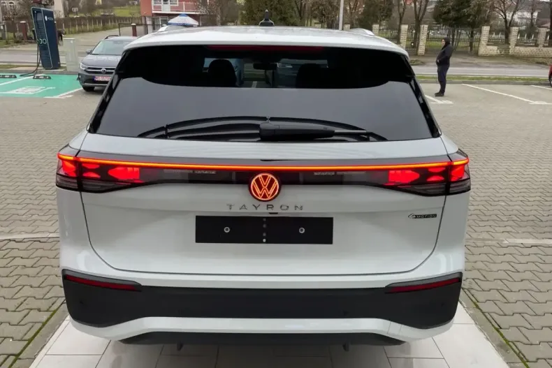 Volkswagen Tayron din 2025 cu 1.000 km - oferta VOL255315 - foto 26