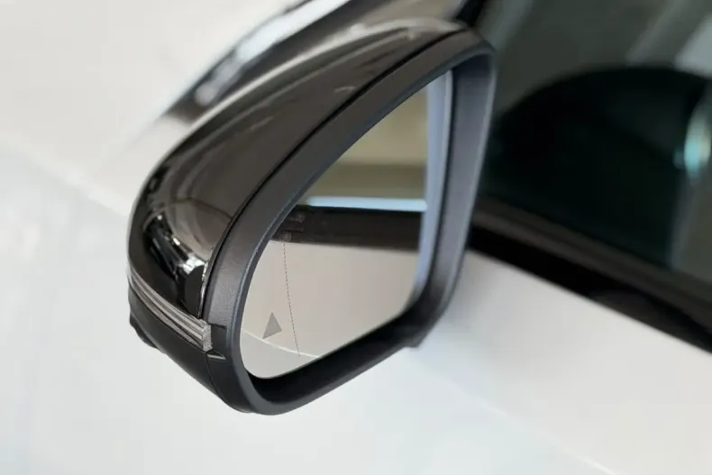 Mercedes-Benz A 180 (Clasa A) din 2023 cu 31.500 km - oferta MER255317 - foto 3