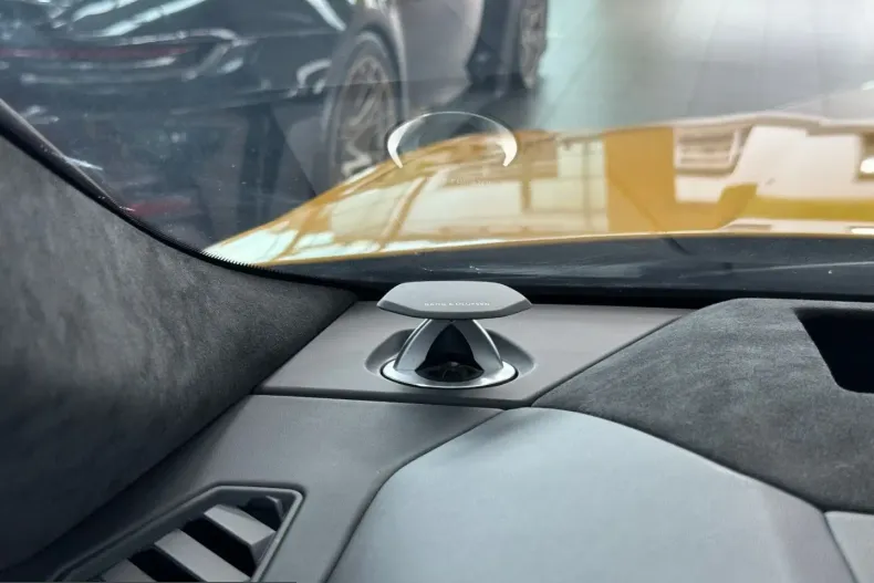 Lamborghini Urus din 2022 cu 67.000 km - oferta LAM255329 - foto 39