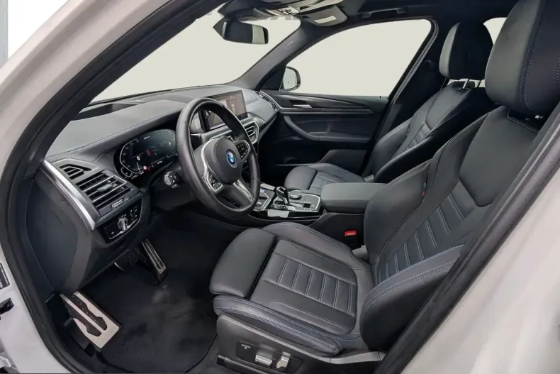 BMW X3 (Seria X) din 2023 cu 117.100 km - oferta BMW255332 - foto 8