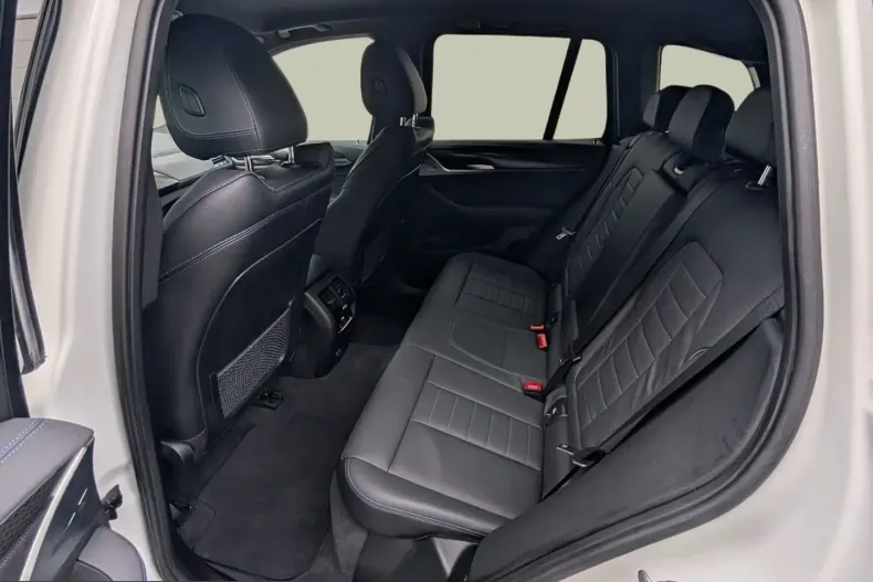 BMW X3 (Seria X) din 2023 cu 117.100 km - oferta BMW255332 - foto 10