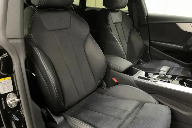 Audi A5 din 2022 cu 32.514 km - oferta AUD255336 - foto 2