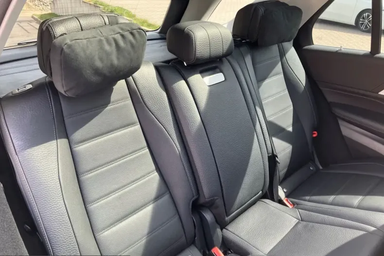 Mercedes-Benz GLE 400 (Clasa GLE) din 2025 cu 8.700 km - oferta MER255338 - foto 8