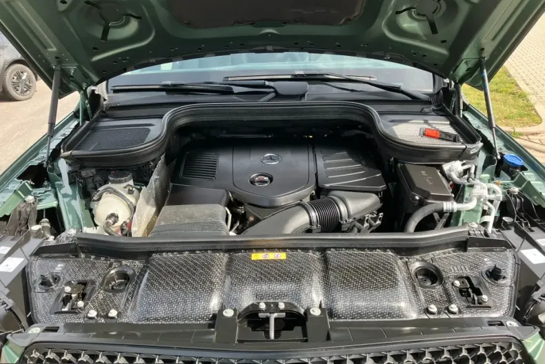 Mercedes-Benz GLE 400 (Clasa GLE) din 2025 cu 8.700 km - oferta MER255338 - foto 12