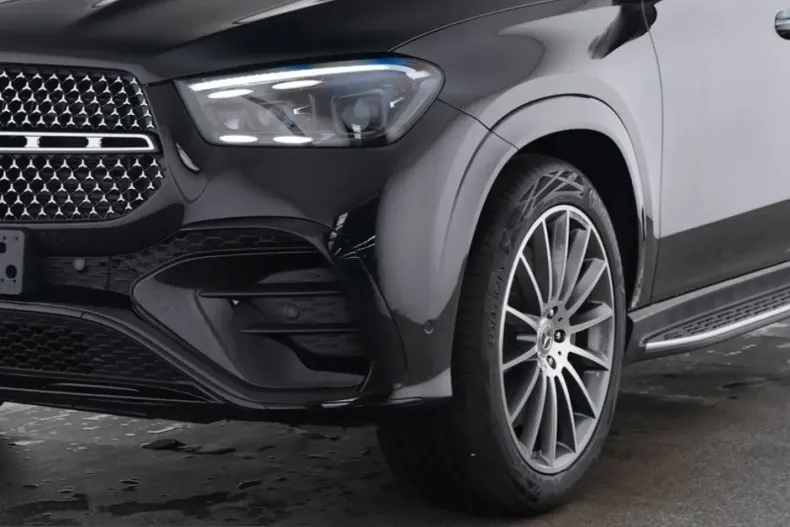 Mercedes-Benz GLE 400 (Clasa GLE) din 2026 cu 9.005 km - oferta MER255339 - foto 3