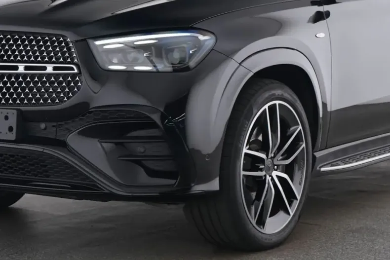 Mercedes-Benz GLE 400 (Clasa GLE) din 2025 cu 24.764 km - oferta MER255343 - foto 3