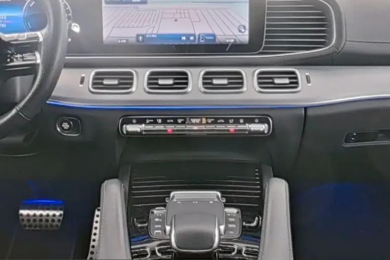 Mercedes-Benz GLE 400 (Clasa GLE) din 2025 cu 24.764 km - oferta MER255343 - foto 7