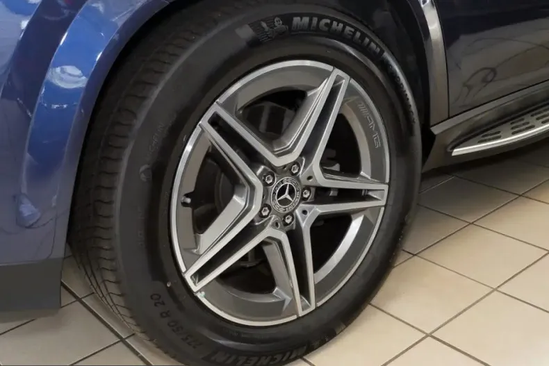 Mercedes-Benz GLE 400 (Clasa GLE) din 2025 cu 29.456 km - oferta MER255344 - foto 9