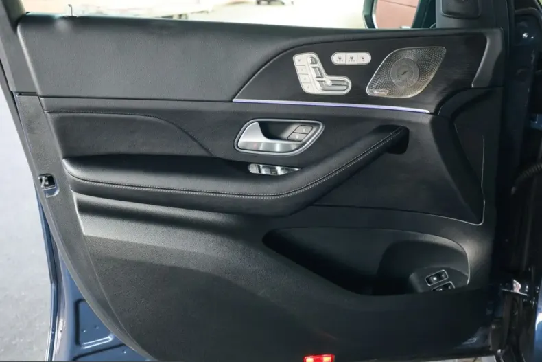 Mercedes-Benz GLE 400 (Clasa GLE) din 2025 cu 12.850 km - oferta MER255346 - foto 23