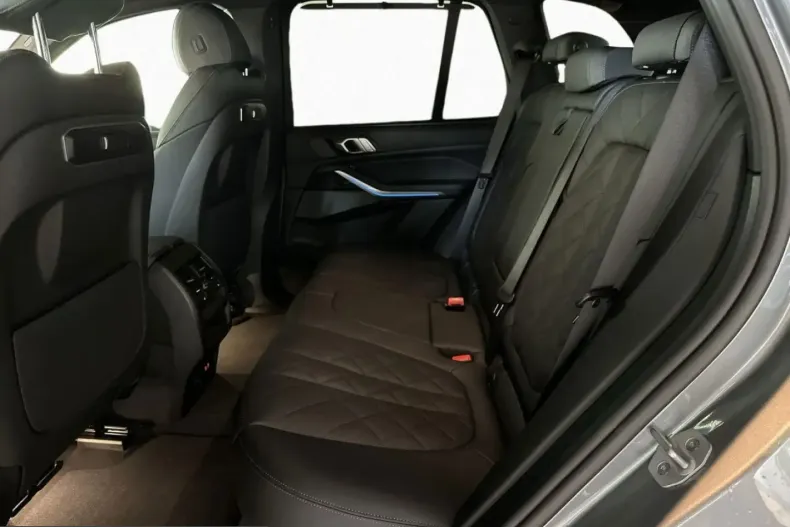 BMW X5 (Seria X) din 2025 cu 15.692 km - oferta BMW255349 - foto 8