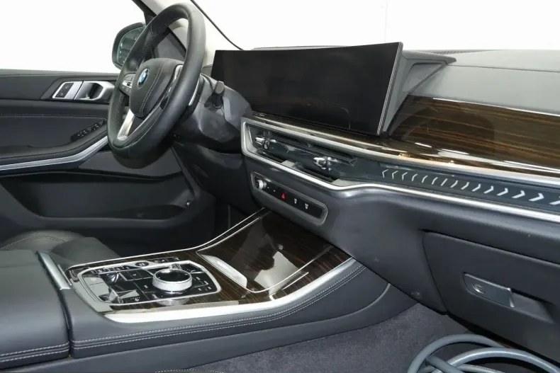 BMW X5 (Seria X) din 2025 cu 23.746 km - oferta BMW255352 - foto 5