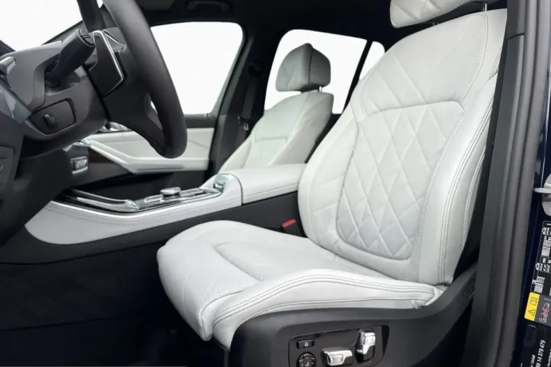 BMW X5 (Seria X) din 2025 cu 12.623 km - oferta BMW255353 - foto 15