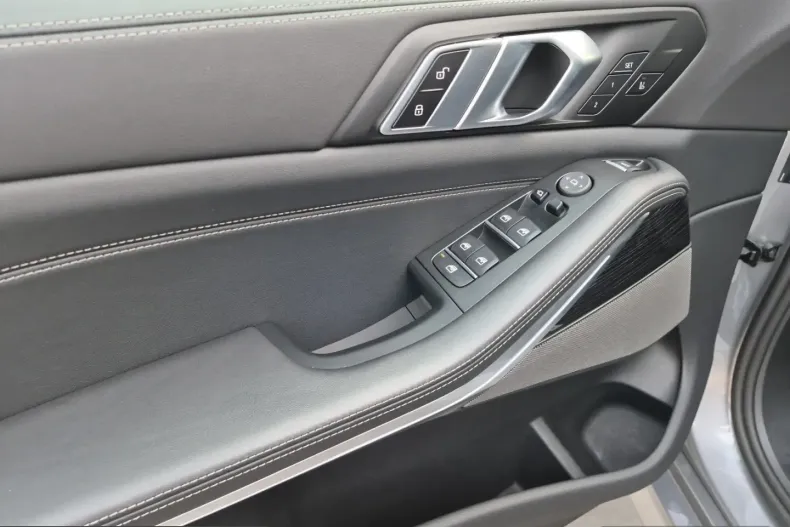 BMW X5 (Seria X) din 2025 cu 28.006 km - oferta BMW255354 - foto 9