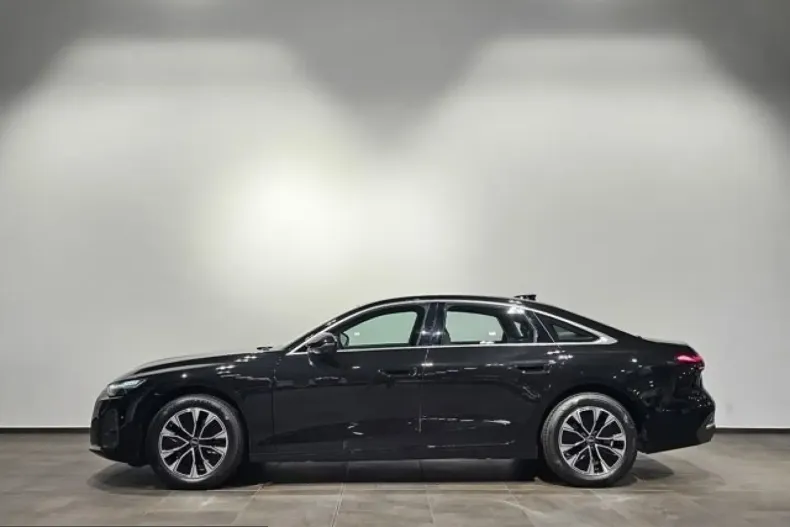 Audi A6 din 2025 cu 23.985 km - oferta AUD255369 - foto 8