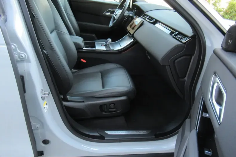 Land Rover Range Rover Velar din 2025 cu 40.000 km - oferta LAN255374 - foto 13