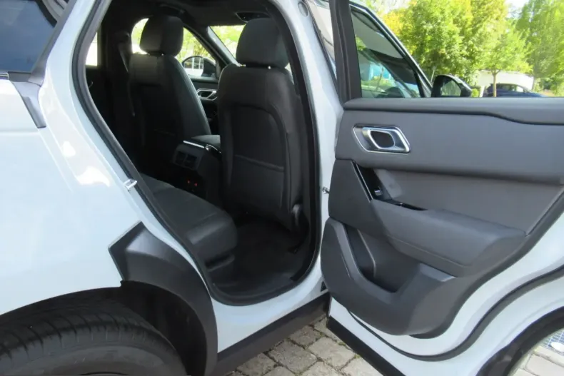 Land Rover Range Rover Velar din 2025 cu 40.000 km - oferta LAN255374 - foto 14