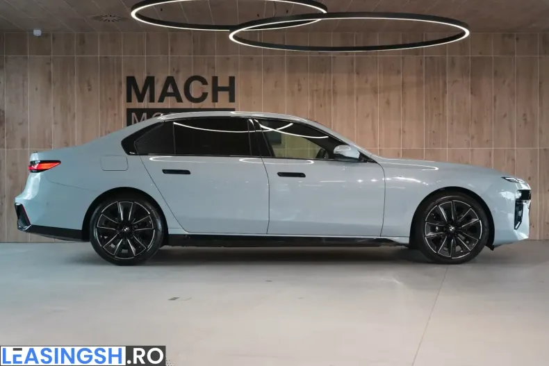 BMW 740 (Seria 7) din 2024 cu 34.386 km - oferta BMW255383 - foto 5