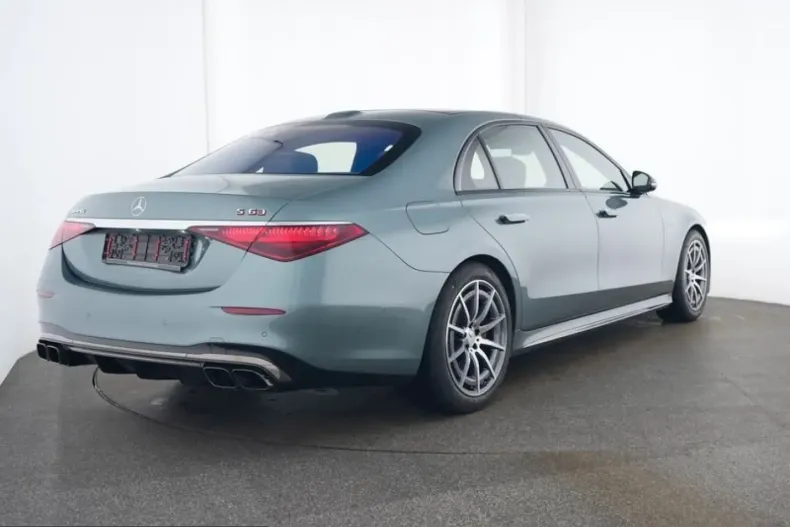 Mercedes-Benz S 63 AMG (Clasa S) din 2024 cu 10.978 km - oferta MER255388 - foto 4