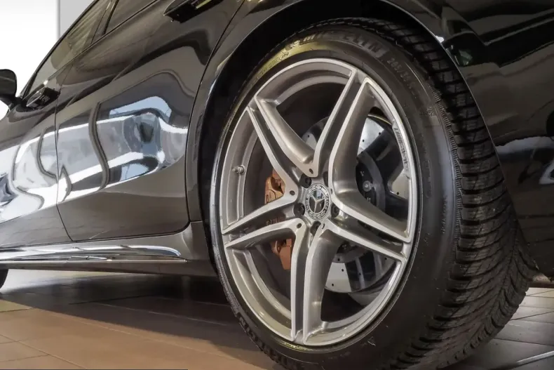 Mercedes-Benz S 63 AMG (Clasa S) din 2024 cu 17.411 km - oferta MER255391 - foto 6