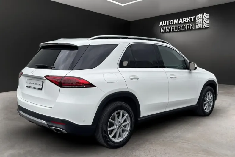 Mercedes-Benz GLE 300 (Clasa GLE) din 2023 cu 72.481 km - oferta MER255392 - foto 5