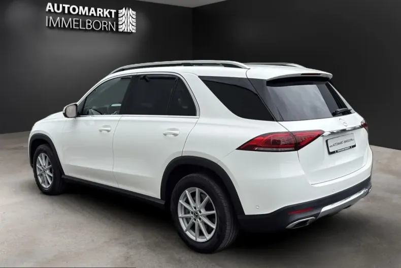 Mercedes-Benz GLE 300 (Clasa GLE) din 2023 cu 72.481 km - oferta MER255392 - foto 9