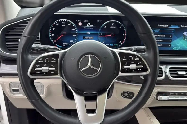 Mercedes-Benz GLE 300 (Clasa GLE) din 2023 cu 72.481 km - oferta MER255392 - foto 19