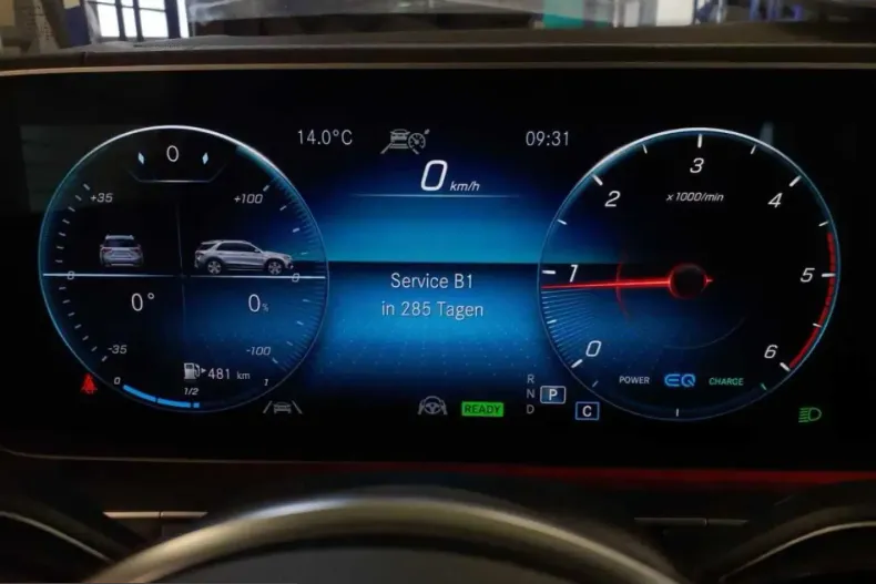 Mercedes-Benz GLE 300 (Clasa GLE) din 2023 cu 72.481 km - oferta MER255392 - foto 22