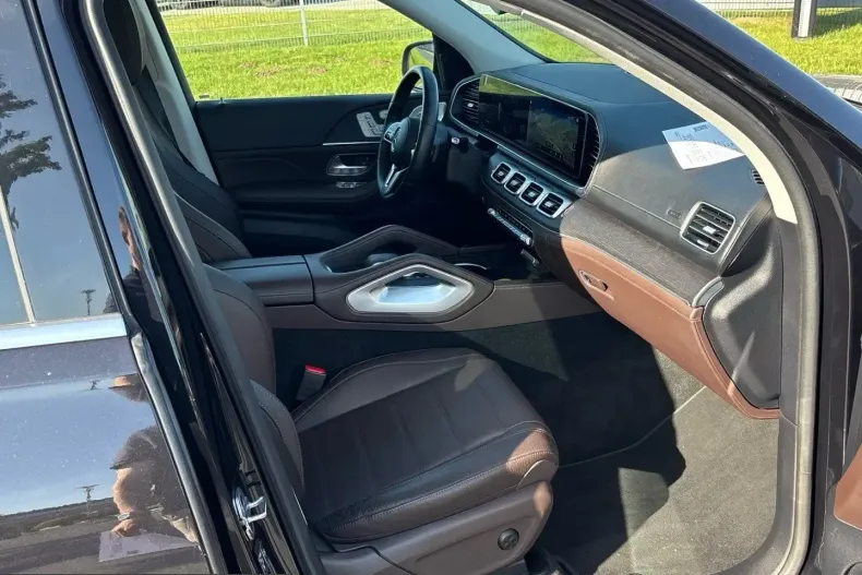Mercedes-Benz GLE 300 (Clasa GLE) din 2024 cu 59.896 km - oferta MER255394 - foto 10