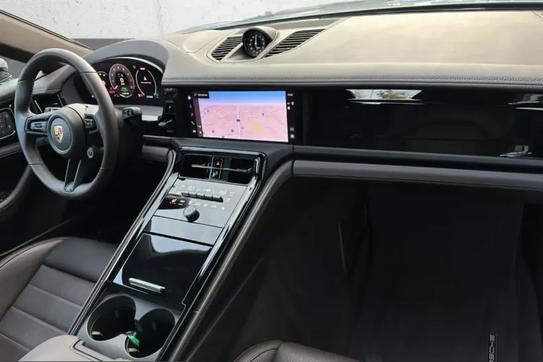 Porsche Panamera din 2025 cu 29.900 km - oferta POR255396 - foto 10