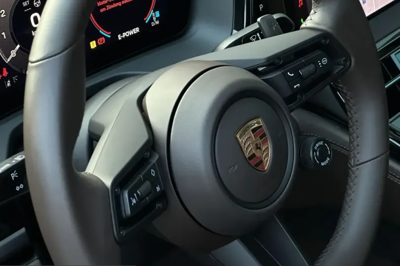 Porsche Panamera din 2025 cu 29.900 km - oferta POR255396 - foto 14