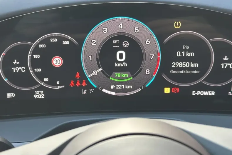 Porsche Panamera din 2025 cu 29.900 km - oferta POR255396 - foto 16