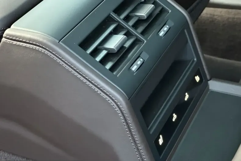 Porsche Panamera din 2025 cu 29.900 km - oferta POR255396 - foto 20