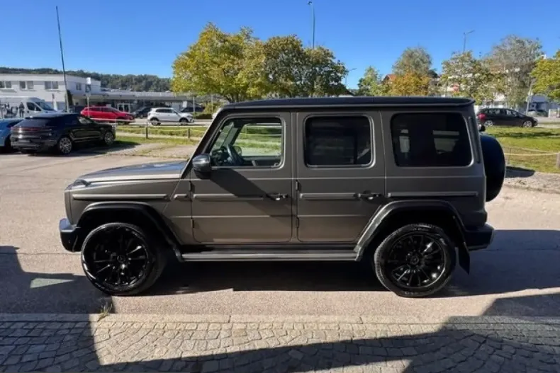 Mercedes-Benz G 400 (Clasa G) din 2024 cu 76.037 km - oferta MER255402 - foto 5