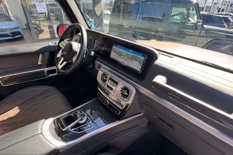 Mercedes-Benz G 400 (Clasa G) din 2024 cu 76.037 km - oferta MER255402 - foto 11