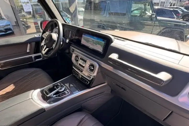 Mercedes-Benz G 400 (Clasa G) din 2024 cu 76.037 km - oferta MER255402 - foto 12