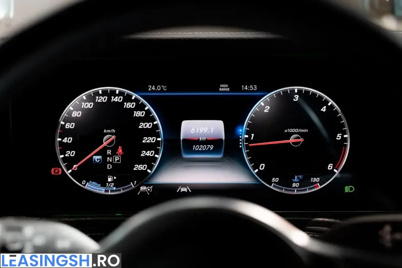 Mercedes-Benz G 400 (Clasa G) din 2023 cu 102.100 km - oferta MER255403 - foto 16
