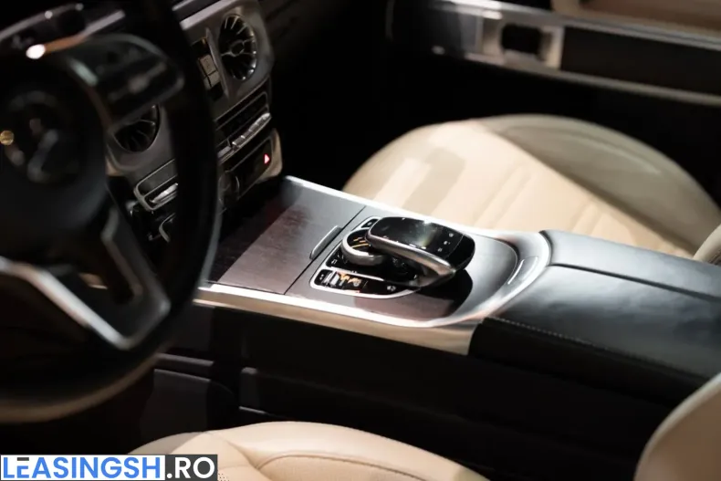 Mercedes-Benz G 400 (Clasa G) din 2023 cu 102.100 km - oferta MER255403 - foto 19
