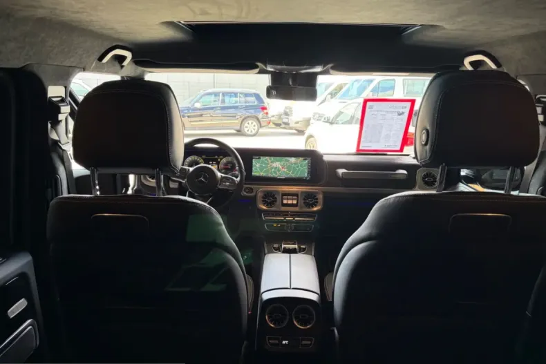Mercedes-Benz G 400 (Clasa G) din 2023 cu 15.300 km - oferta MER255405 - foto 10