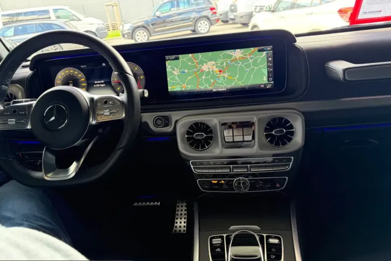 Mercedes-Benz G 400 (Clasa G) din 2023 cu 15.300 km - oferta MER255405 - foto 17