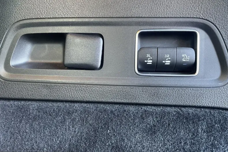 Mercedes-Benz GLS 400 (Clasa GLS) din 2023 cu 51.742 km - oferta MER255406 - foto 39
