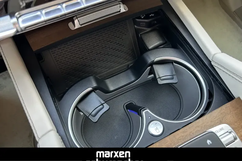 Mercedes-Benz GLS 600 (Clasa GLS) din 2023 cu 20.900 km - oferta MER255409 - foto 34