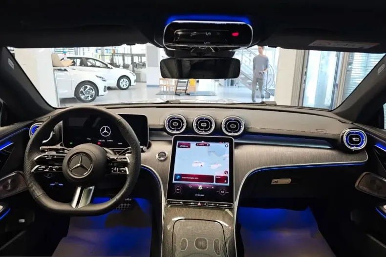 Mercedes-Benz CLE 300 (Clasa CLE) din 2025 cu 19.875 km - oferta MER255437 - foto 7